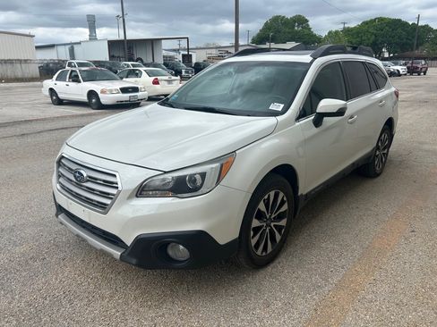 Used 2017 Subaru Outback 2.5i Limited image 19