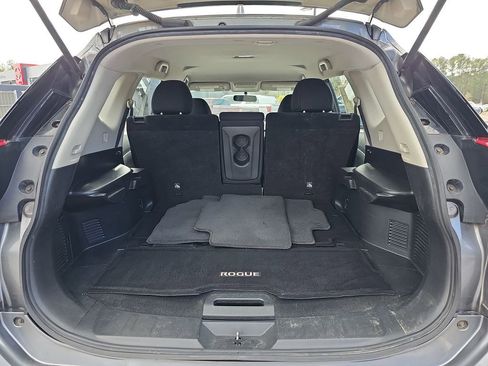 Used 2017 Nissan Rogue S image 15