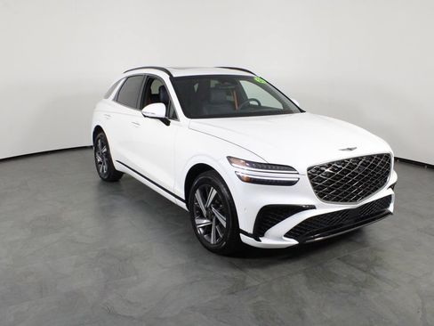 Used 2026 Genesis GV70 3.5T Sport Advanced AWD/4WD image 4