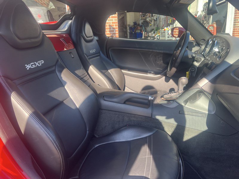 Used 2008 Pontiac Solstice GXP w/ Premium Package RWD image 9