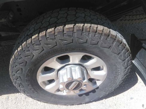 Used 2024 Ford F350 XLT w/ 360-Degree Camera Package AWD/4WD image 8