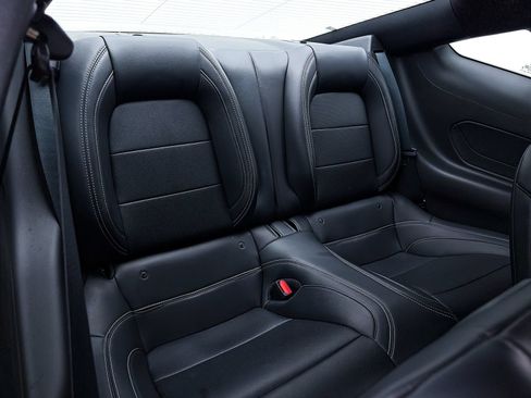 Used 2025 Ford Mustang Premium RWD image 37