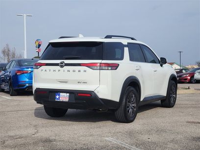 Used 2022 Nissan Pathfinder SV