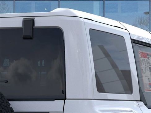 New 2025 Ford Bronco Raptor image 25