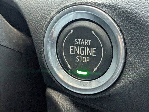 Used 2021 Buick Encore GX Essence w/ Advanced Technology Package image 27