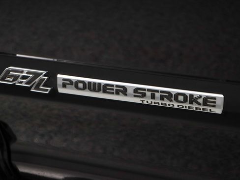 Used 2019 Ford F250 Platinum w/ Platinum Ultimate Package image 32