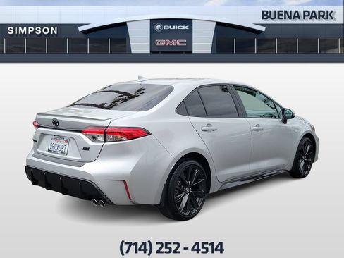 Used 2025 Toyota Corolla SE w/ SE Premium Package FWD image 8