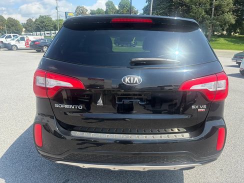 Used 2014 Kia Sorento SX w/ 3rd Row Package AWD/4WD image 13