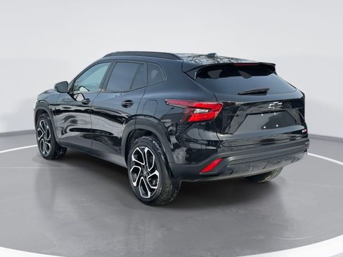 Certified 2024 Chevrolet Trax RS w/ Sunroof Package image 4