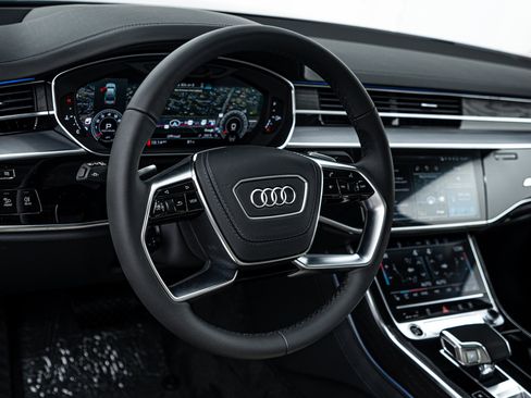 New 2025 Audi A8 L 3.0T image 11