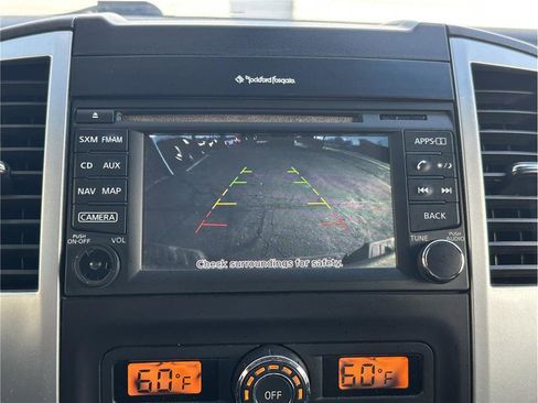 Used 2015 Nissan Frontier PRO-4X image 24