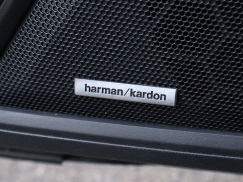 Used 2022 Subaru Outback Limited image 17