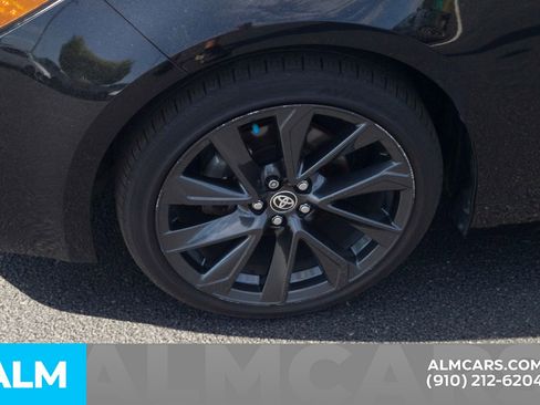 Used 2025 Toyota Corolla XSE FWD image 13