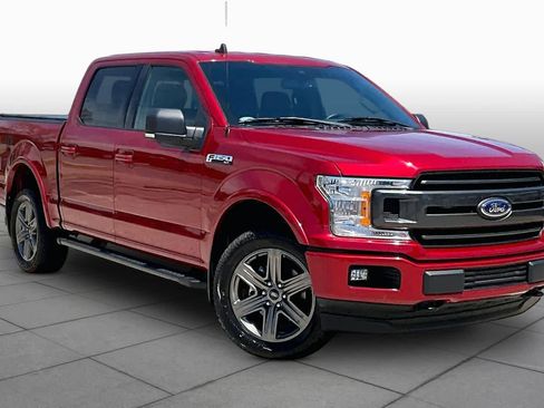 Used 2020 Ford F150 XLT w/ Equipment Group 302A Luxury AWD/4WD image 3