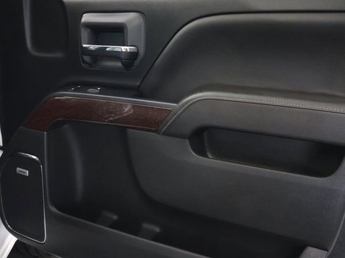 Used 2017 GMC Sierra 1500 SLT image 11