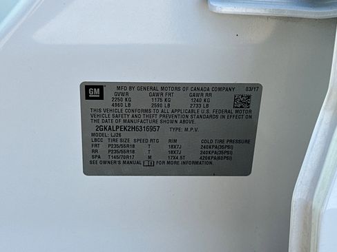 Used 2017 GMC Terrain SLT image 32