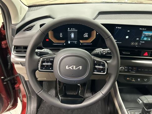 New 2026 Kia Carnival image 15