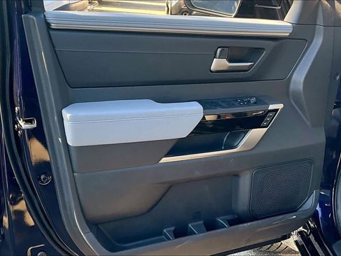 New 2026 Toyota Tundra Limited AWD/4WD image 10
