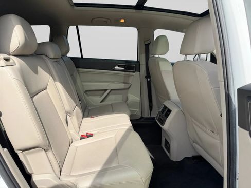 Used 2019 Volkswagen Atlas SEL AWD/4WD image 32