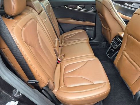 Used 2022 Lincoln Nautilus Reserve w/ Equipment Group 201A AWD/4WD image 19