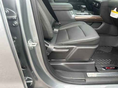 New 2026 Chevrolet Silverado 1500 LT Trail Boss w/ LT Trail Boss Premium Package AWD/4WD image 33