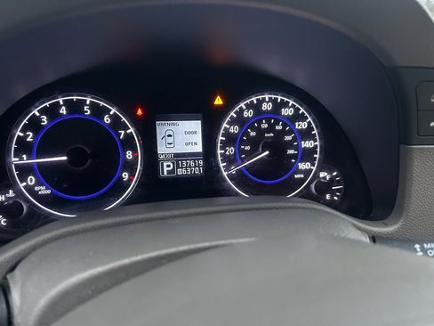 Used 2012 INFINITI G37 x w/ Premium Pkg image 13