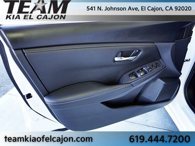 Used 2023 Nissan Sentra SV w/ All-Weather Package FWD image 18