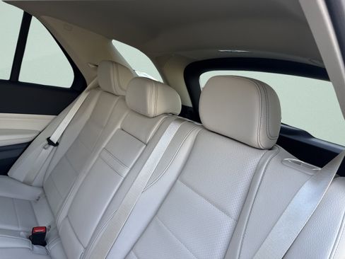 Used 2026 Mercedes-Benz GLE 350 4MATIC image 25