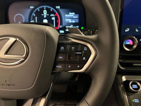 Used 2026 Lexus GX 550 w/ Cold Area Package image 14