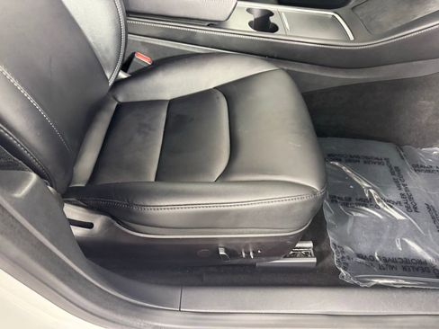 Used 2023 Tesla Model 3 Standard Range image 27