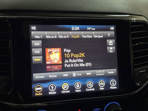 Used 2019 Jeep Grand Cherokee Laredo image 48