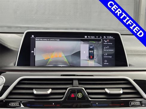 Certified 2022 BMW M760i xDrive w/ Luxury Rear Seating Package image 35