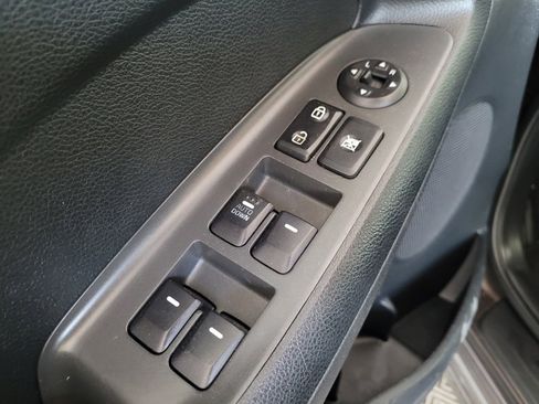 Used 2017 Kia Forte LX FWD image 27