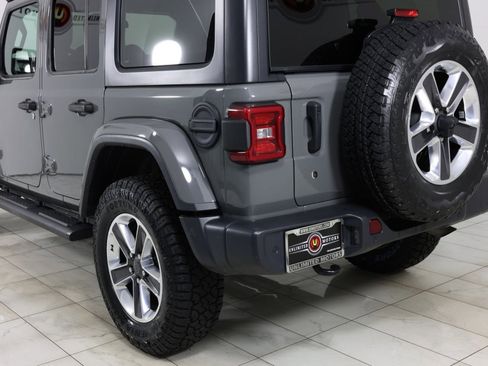 Used 2019 Jeep Wrangler Unlimited Sahara w/ Safety Group AWD/4WD image 43
