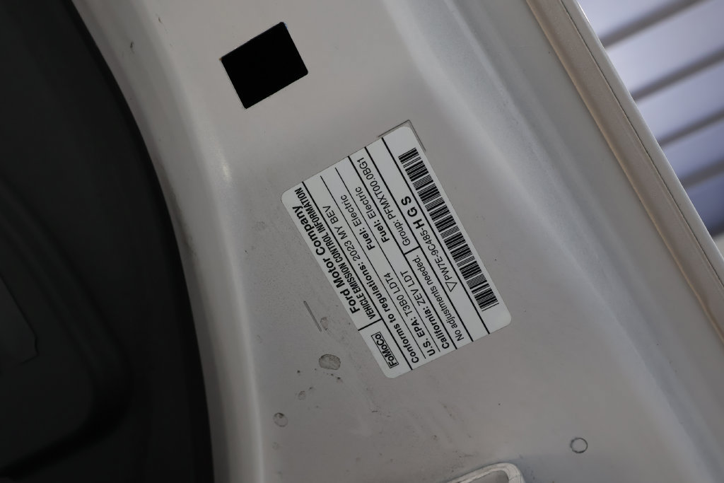 Used 2023 Ford F150 Lightning Pro AWD/4WD image 37