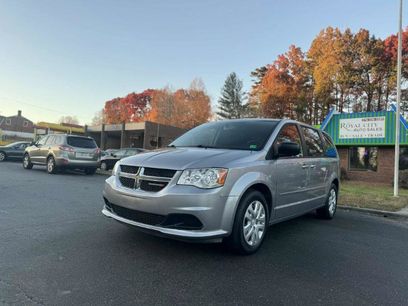Used 2016 Dodge Grand Caravan SE w/ Quick Order Package 29E SE