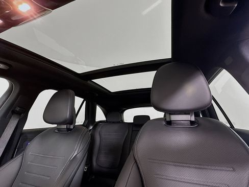 New 2026 Mercedes-Benz GLC 300 image 23