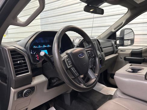 Used 2020 Ford F250 XL w/ Power Equipment Group AWD/4WD image 12