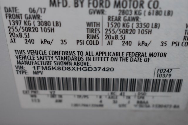 Used 2017 Ford Explorer XLT w/ Equipment Group 202A AWD/4WD image 38