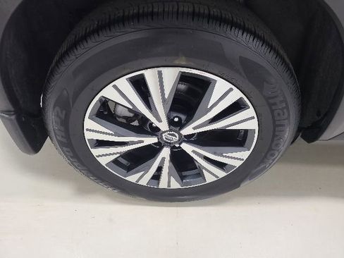 Used 2021 Nissan Rogue SV w/ Premium Package AWD/4WD image 37
