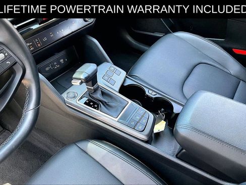 Used 2026 Kia Sportage EX FWD image 15