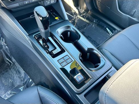 New 2026 Subaru Outback Limited image 17