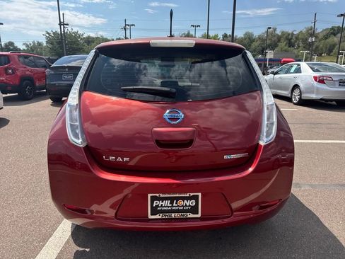 Used 2012 Nissan Leaf SV image 11