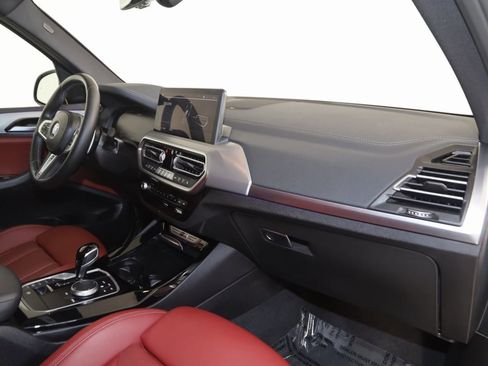 Used 2024 BMW X3 M40i image 58