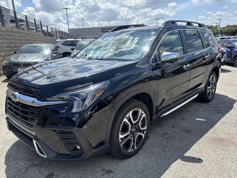 Used 2023 Subaru Ascent Touring AWD/4WD image 7