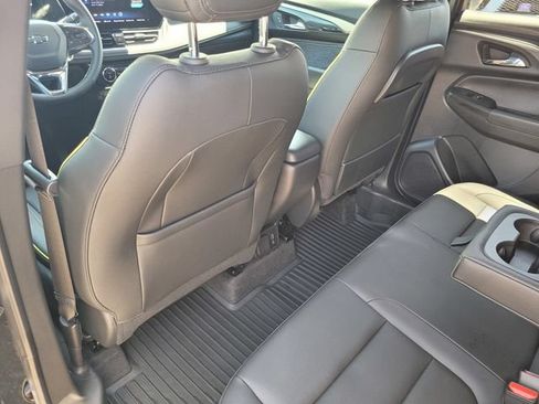 Used 2024 Chevrolet TrailBlazer ACTIV w/ Convenience Package FWD image 12