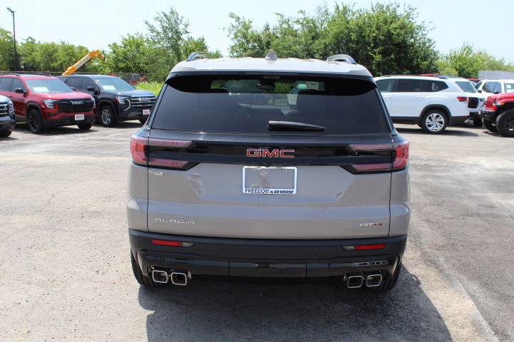 New 2026 GMC Acadia AT4 w/ Luxury Package AWD/4WD image 4