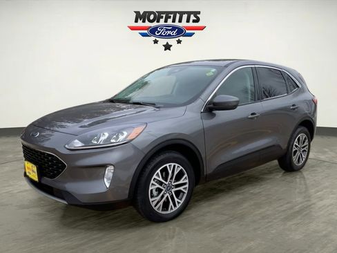 Used 2022 Ford Escape SEL w/ Technology Package image 1