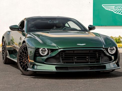 Used 2024 Aston Martin Valour RWD image 1