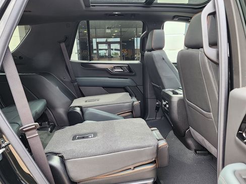New 2026 GMC Yukon AT4 w/ AT4 Premium Package AWD/4WD image 50